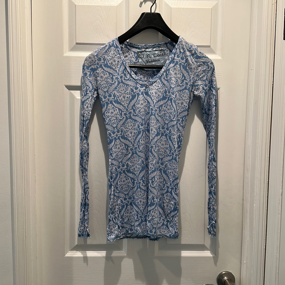 Paisley Peace Shirt Size L